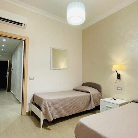Xacca Luxury Apartment شاكا المظهر الخارجي الصورة