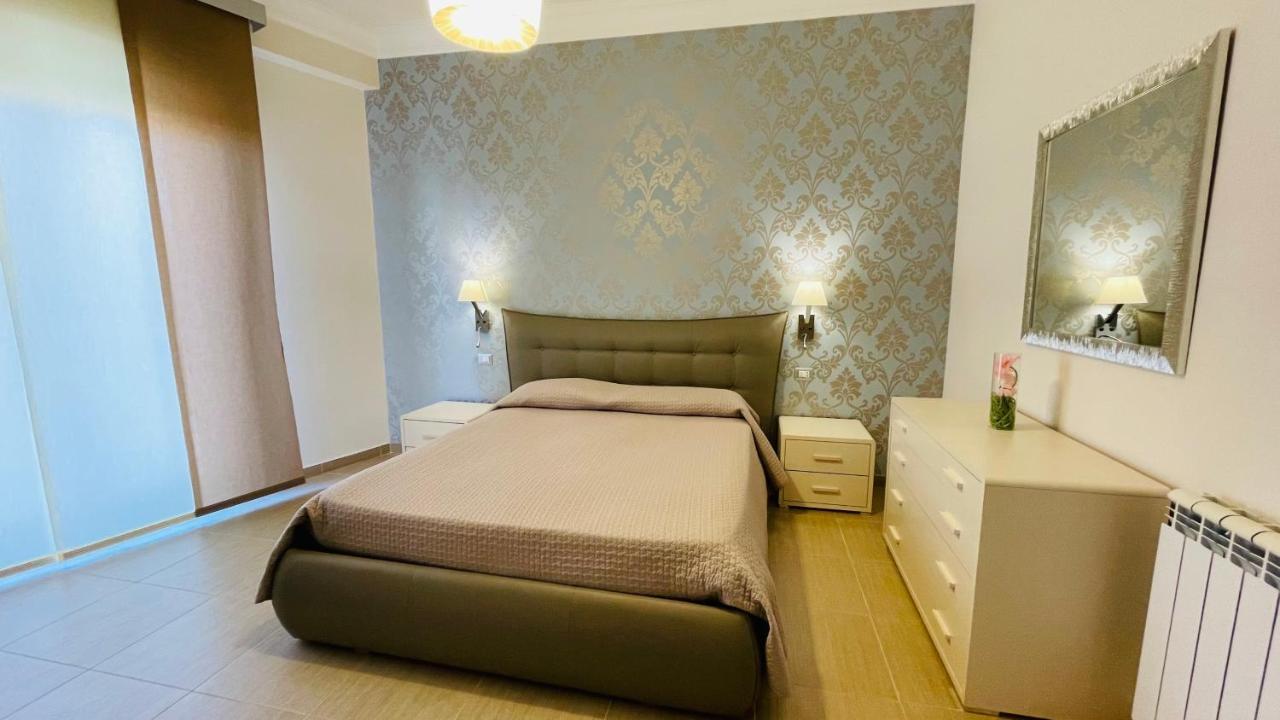 Xacca Luxury Apartment شاكا المظهر الخارجي الصورة